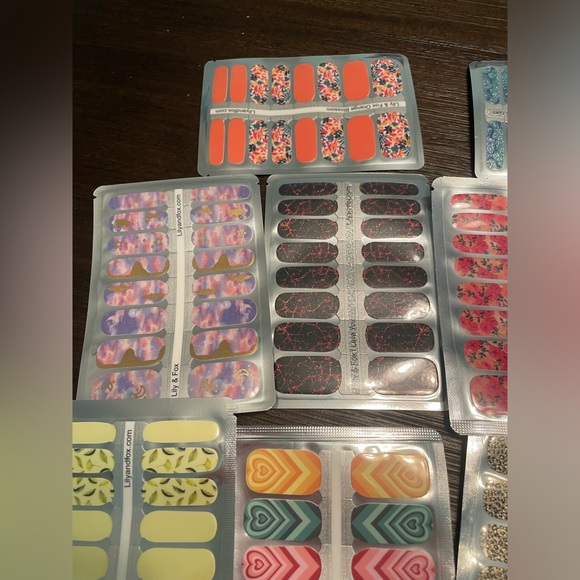 BN 14 packs of lily and fox nail wraps - Picture 4 of 5